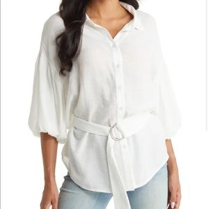 Brand new with tags VICI white blouse size extra small